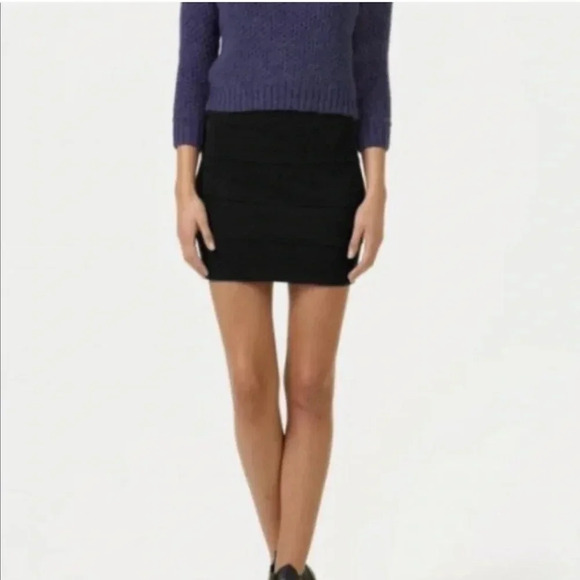 Aritzia Talula Gina Bandage Skirt Black  Size 6 - Picture 1 of 6